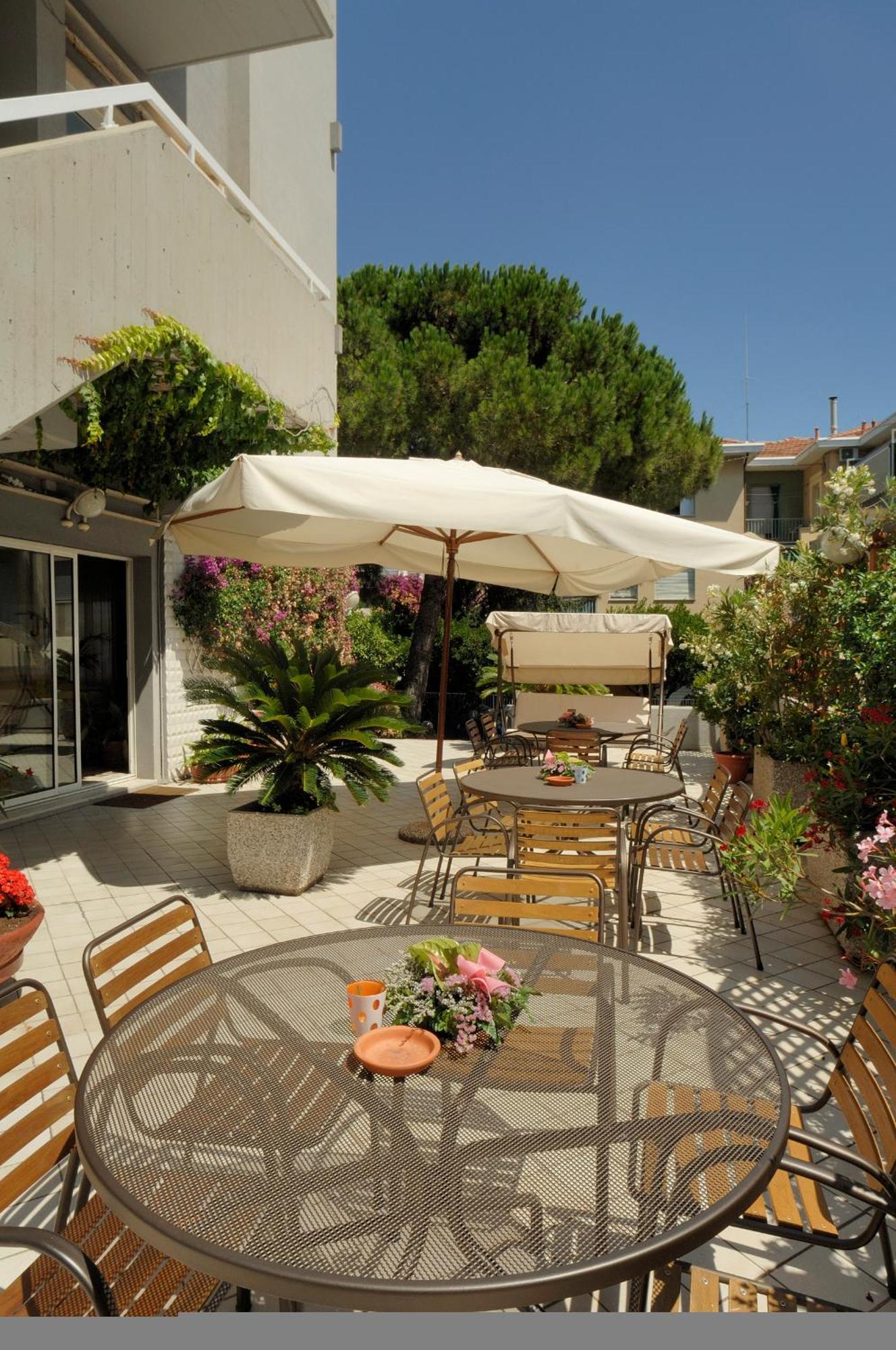 Corallo Wellness Hotel Diano Marina Dış mekan fotoğraf
