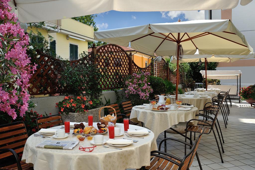Corallo Wellness Hotel Diano Marina Dış mekan fotoğraf