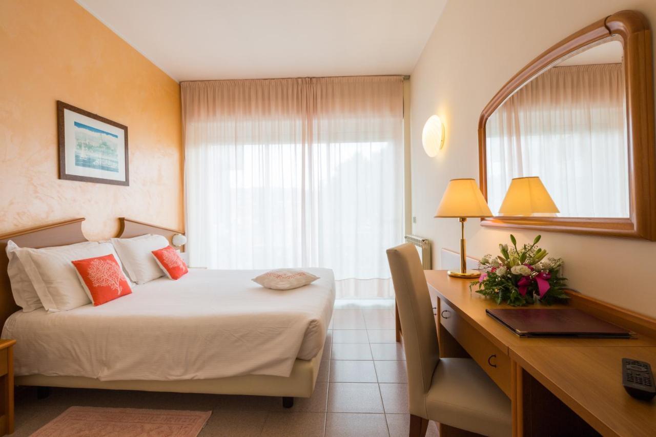 Corallo Wellness Hotel Diano Marina Dış mekan fotoğraf